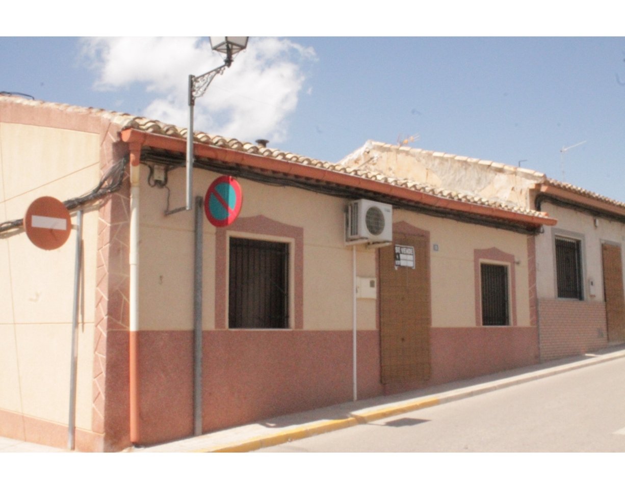 19809 town house for sale in pinoso 1004205 large