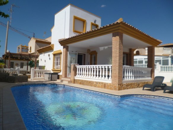 3657 villa for sale in pilar de la horadada 2038454 large