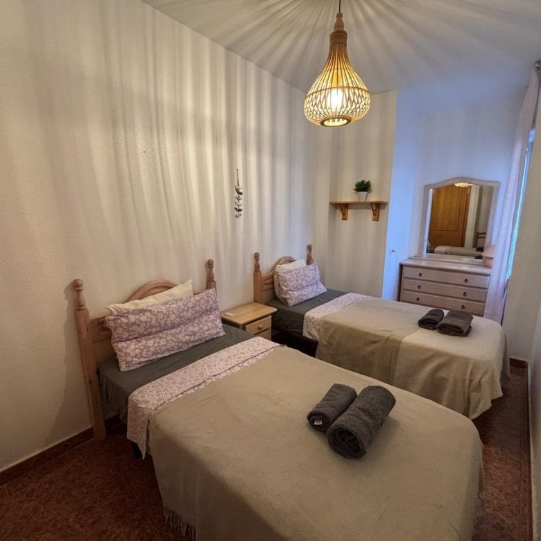 3 Bedroom 1 Bathroom Apartment in Torrevieja 1 1 27