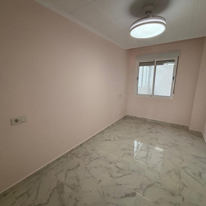 3 Bedroom 3 Bathroom Penthouse in Torrevieja 1 1 37