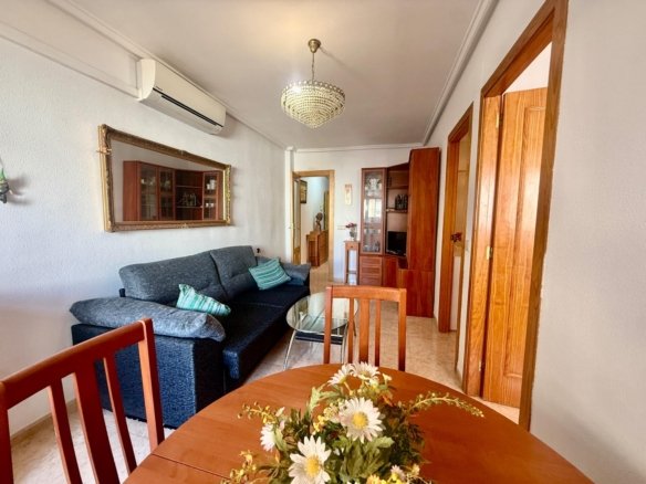 2 Bedroom 1 Bathroom Apartment in Torrevieja 12 1 10