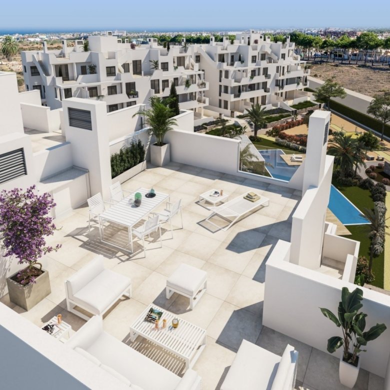 NEW BUILD RESIDENTIAL IN PRIVATE GATED RESORT IN PROVINCE OF MURCIA 16 1 13