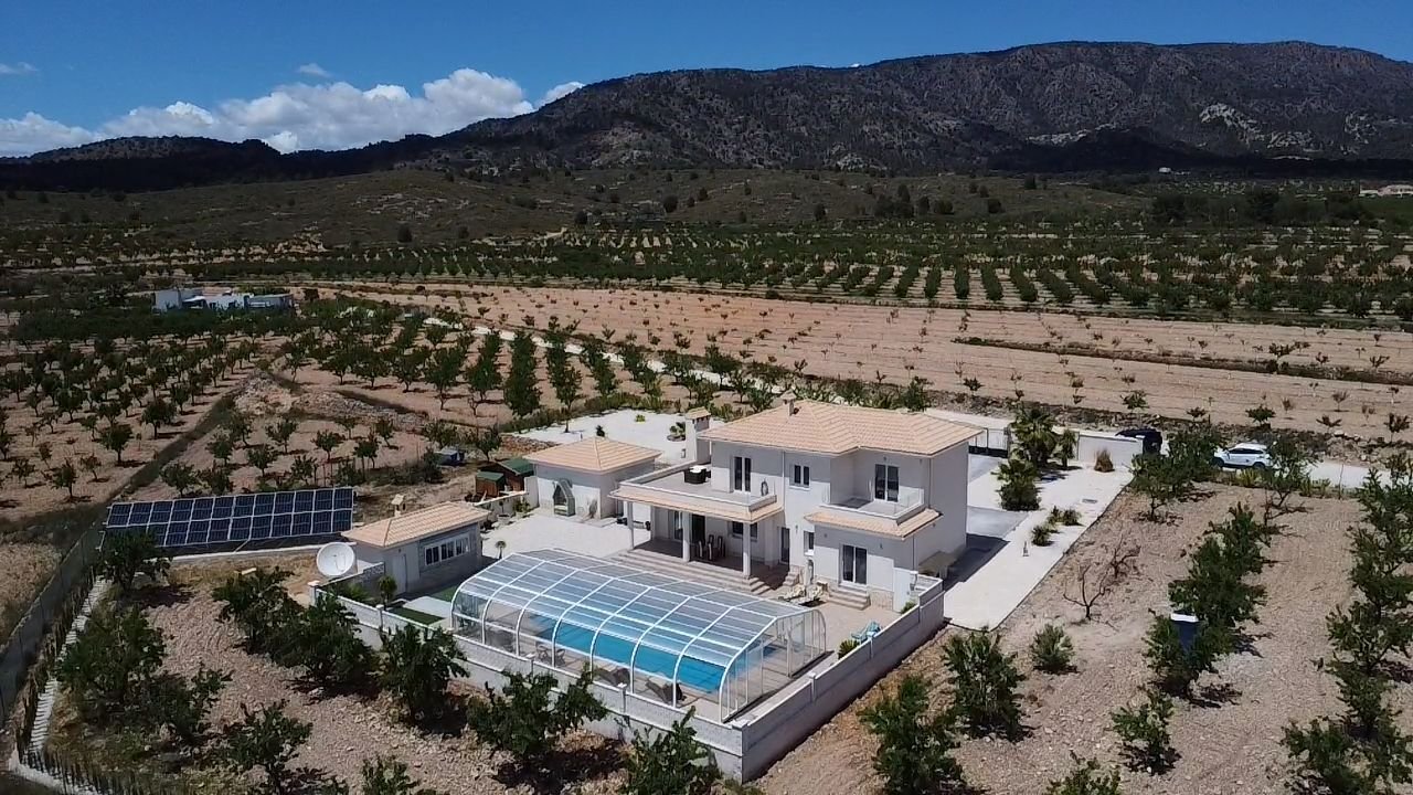 27802 villa for sale in pinoso 1666398 large