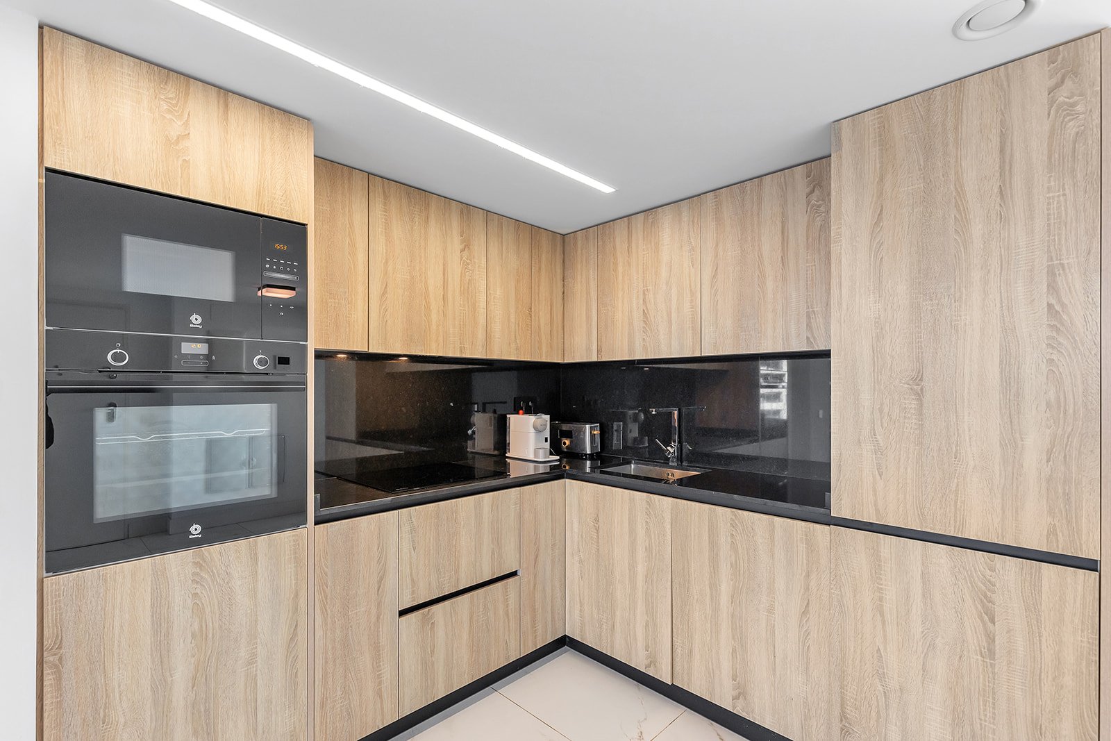 Posidonia y panorama mar