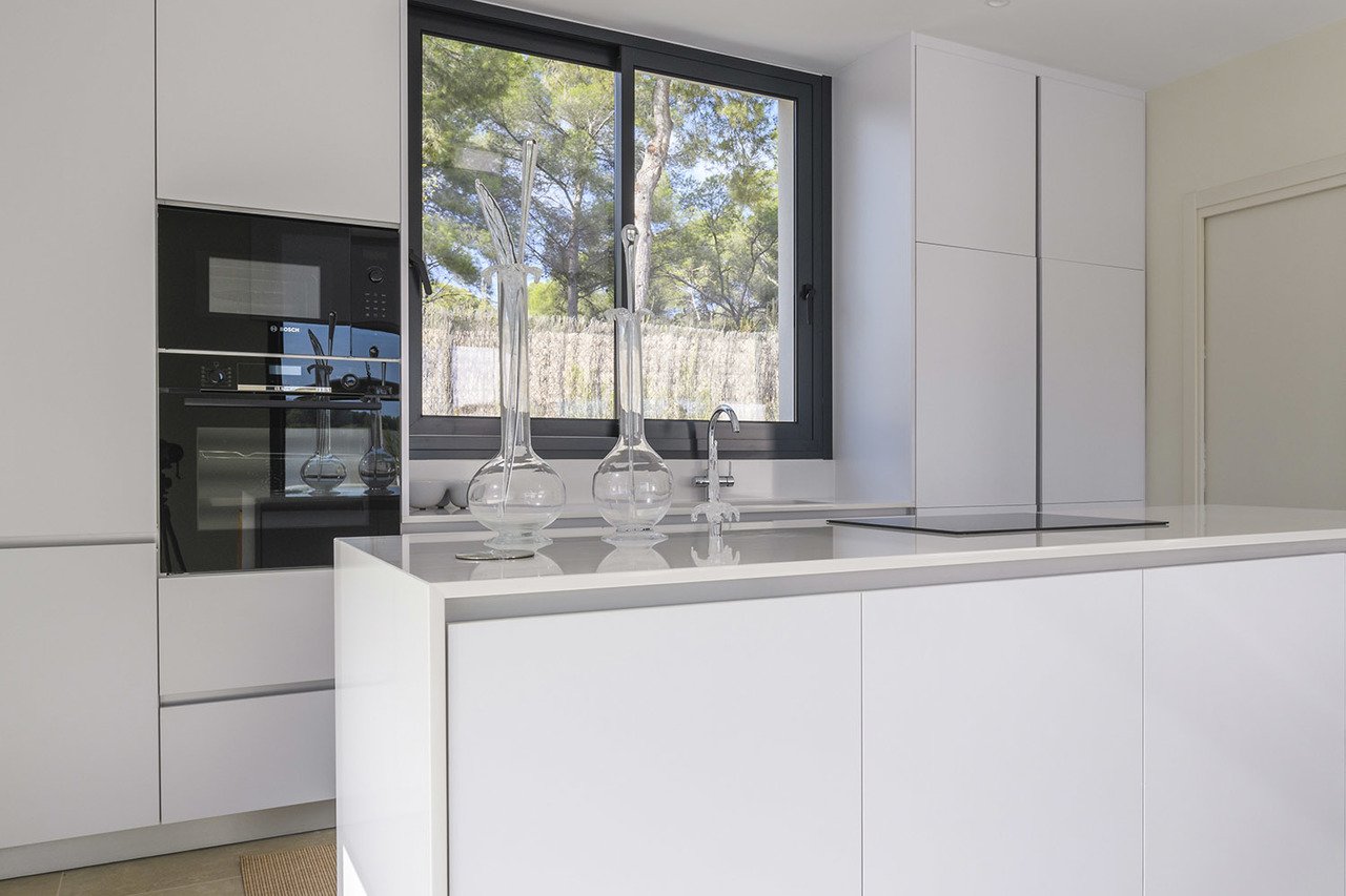 Bisbita-22-019-Las-Colinas_xlarge