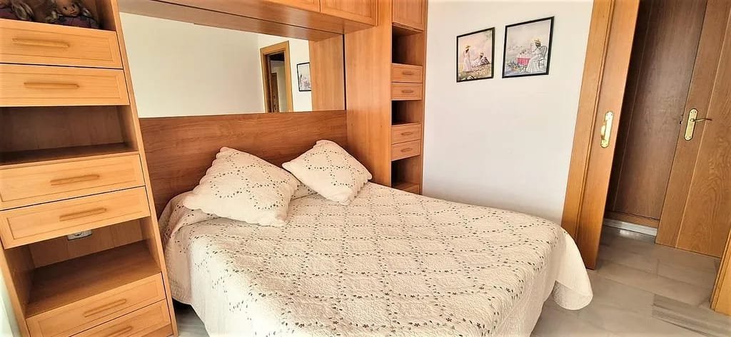 WhatsAppImage2025-12-29at10.27.582