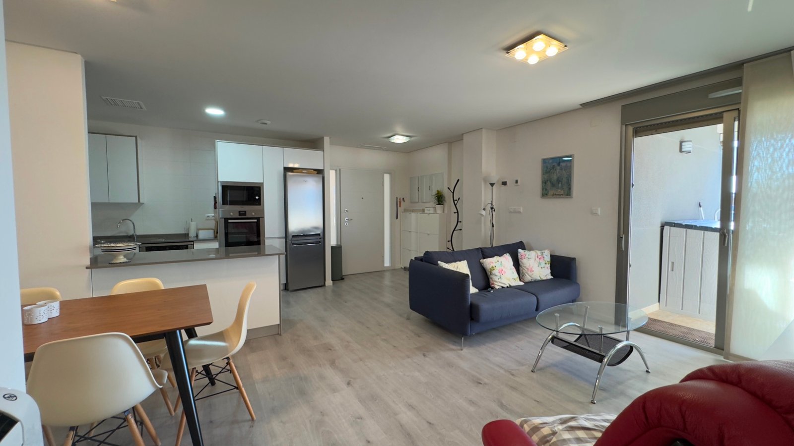 o_1j8jm18701rh0sr3fac82010p423