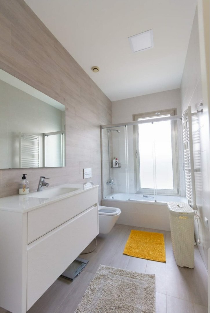 sxJv2uBnj6Td_1709738562-fullHD