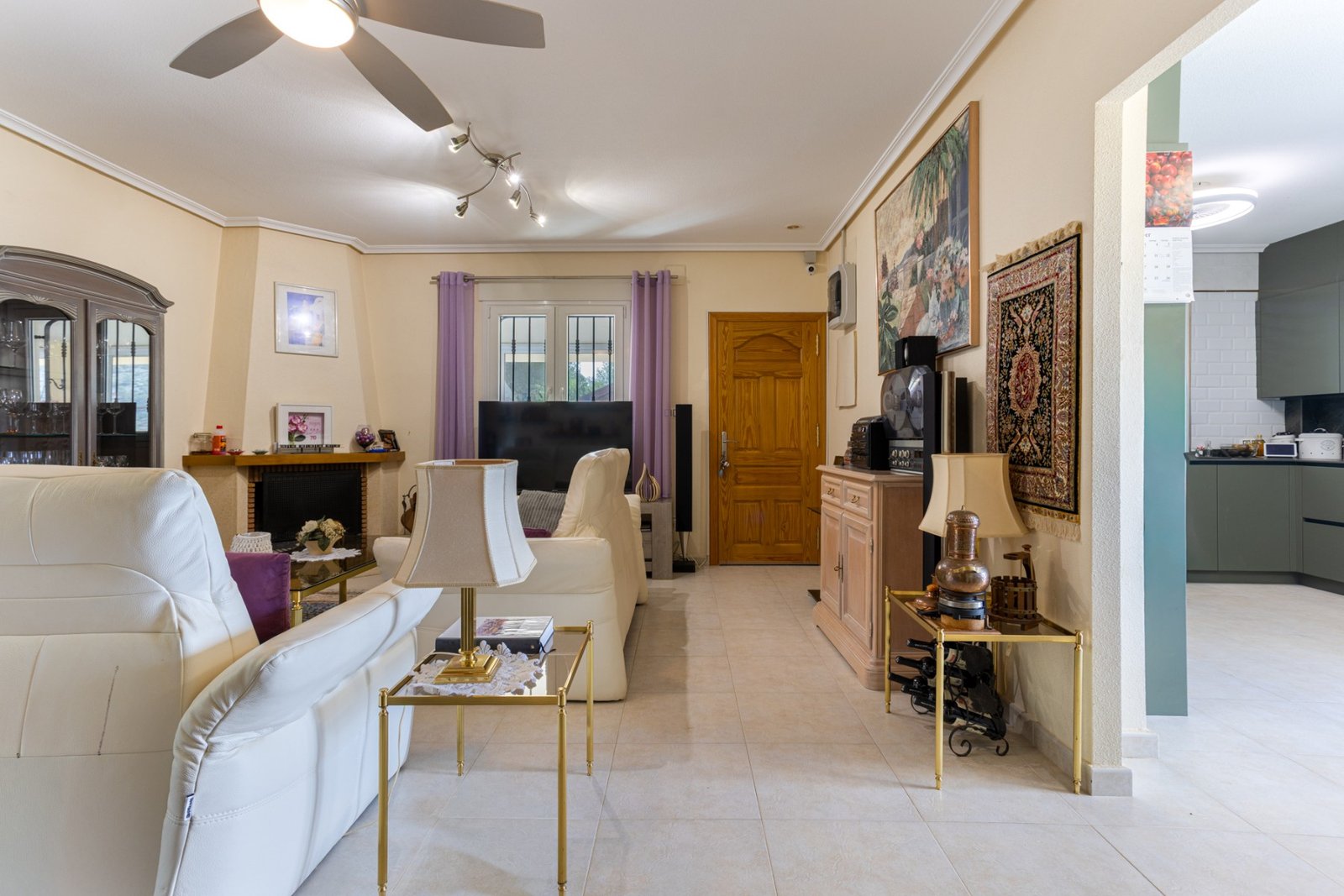 1140380_699d5be25d334