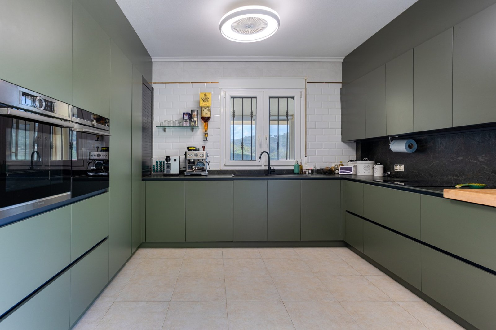 1140383_699d5bda4c96a