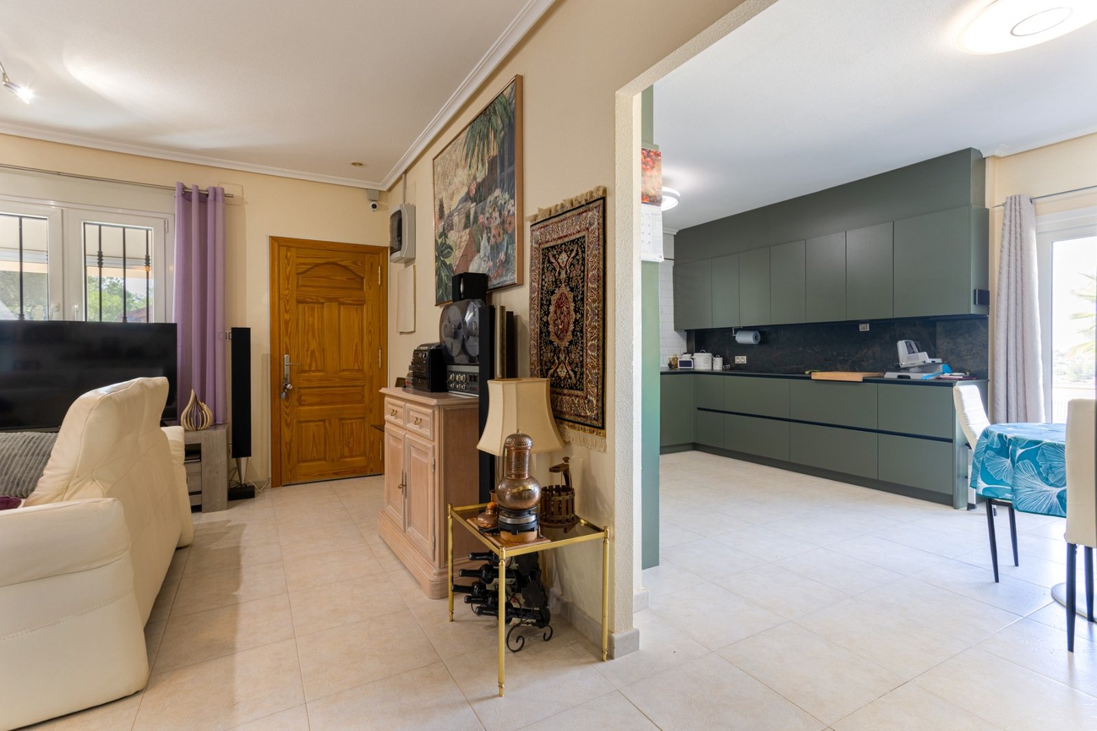 1140387_699d5be3c9f00