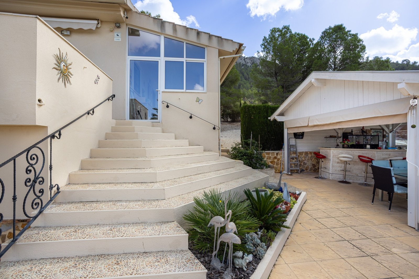 1140411_699d5b8edff3e