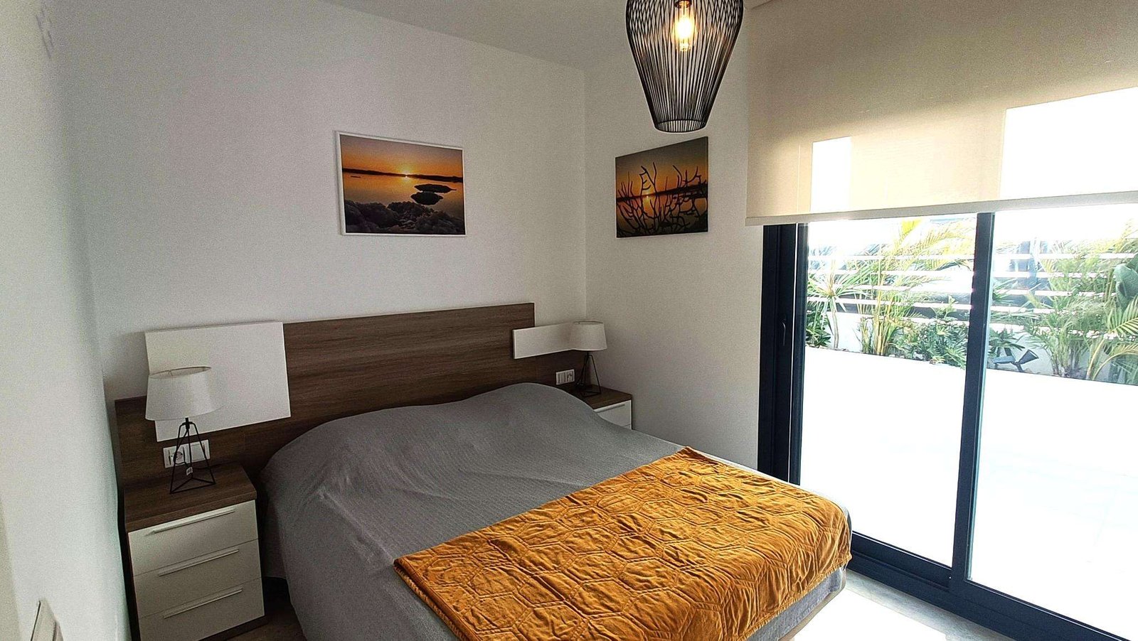 12852_stunning_detached_villa_with_heated_pool_and_large_underbuild_190226155351_11.1