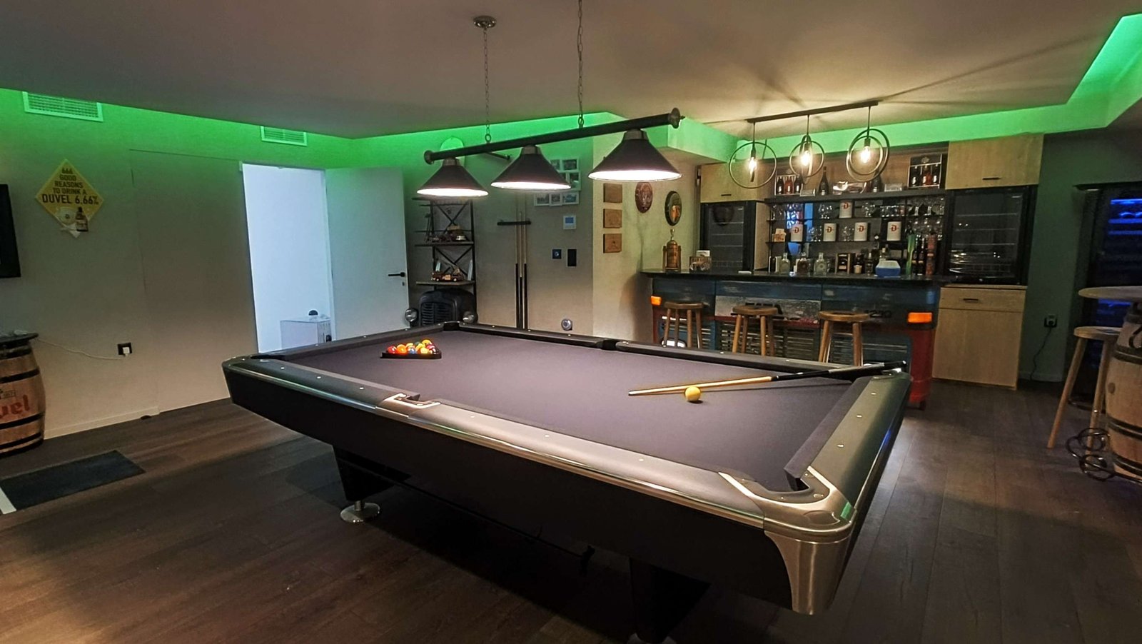 12852_stunning_detached_villa_with_heated_pool_and_large_underbuild_190226155531_41