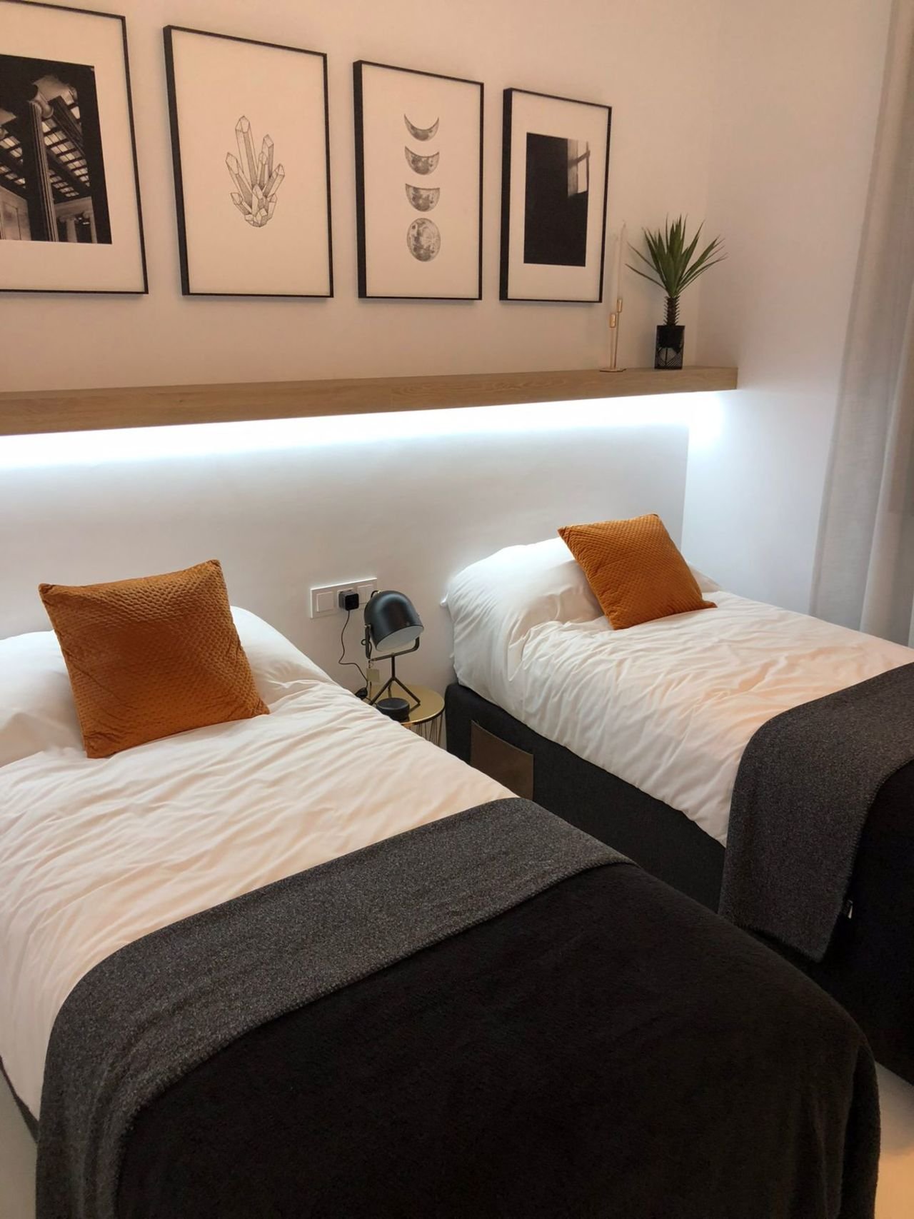 13b263fe-051a-4bc2-aaef-1264a9686e0e_xlarge