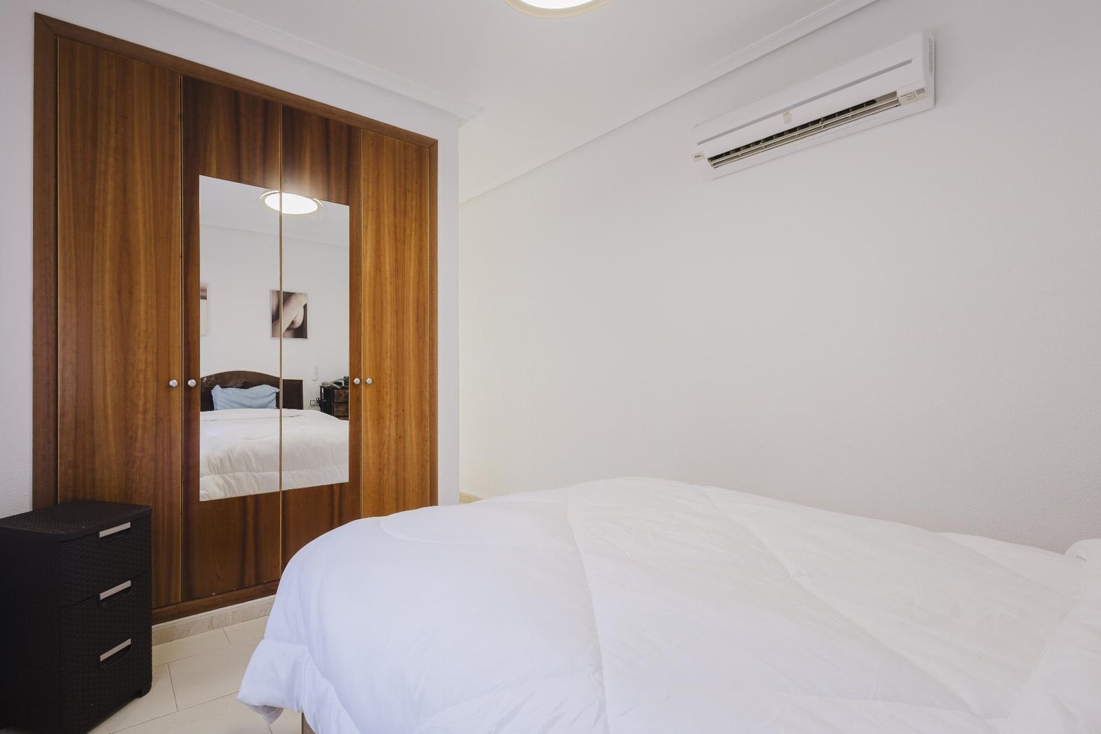 2237_o_1ji4u675810th10aa9pf1nbgd6119