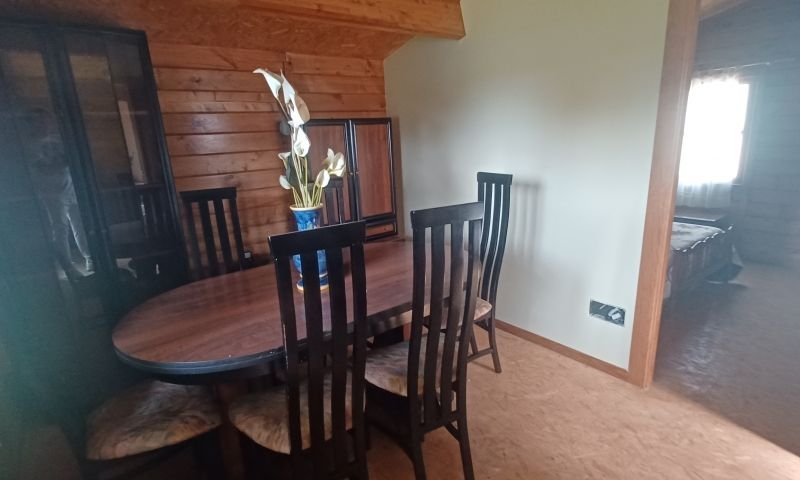 29236048-20230912-103642