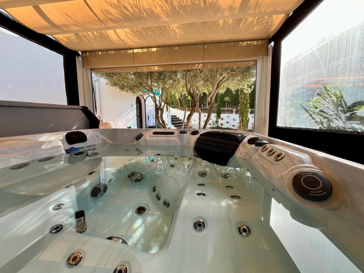 4851-villa-for-sale-in-villamartin-2889430-large