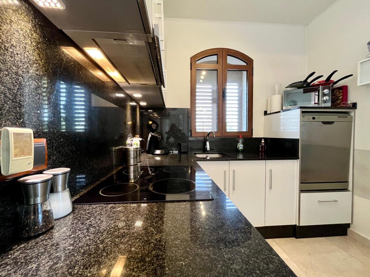 4851-villa-for-sale-in-villamartin-2889436-large