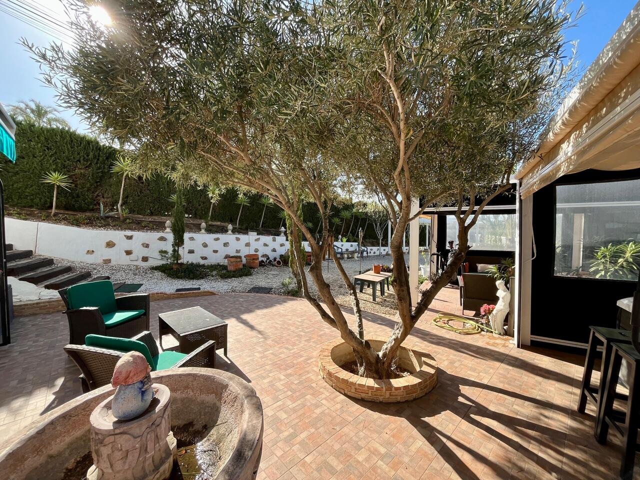 4851-villa-for-sale-in-villamartin-2889447-large