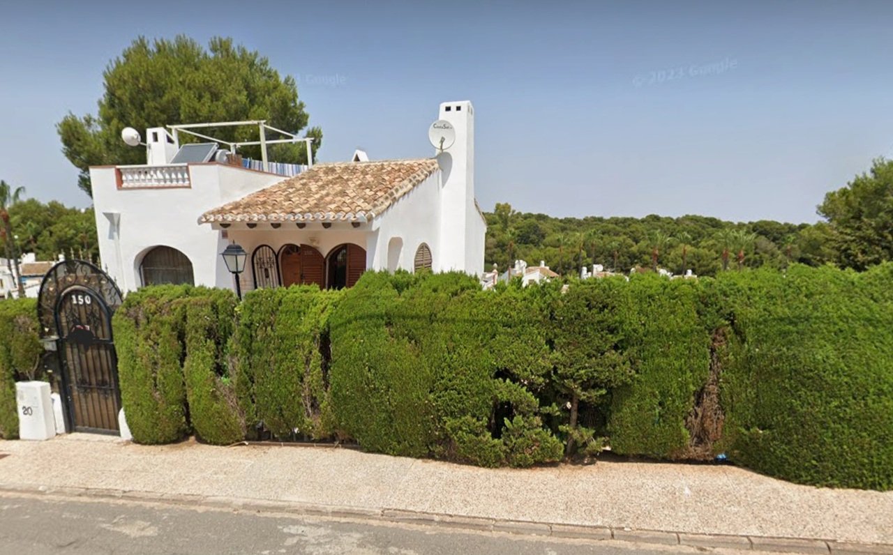 4851-villa-for-sale-in-villamartin-2889468-large