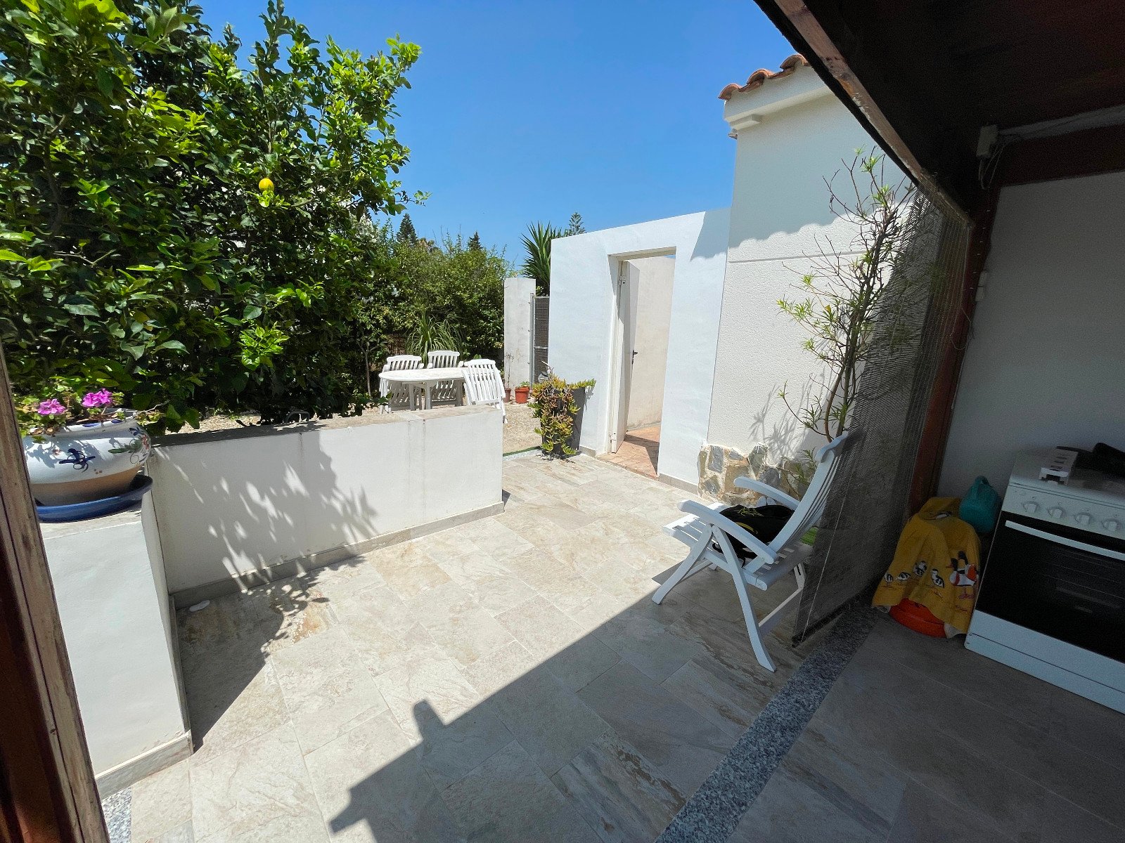 532133_694128062701b