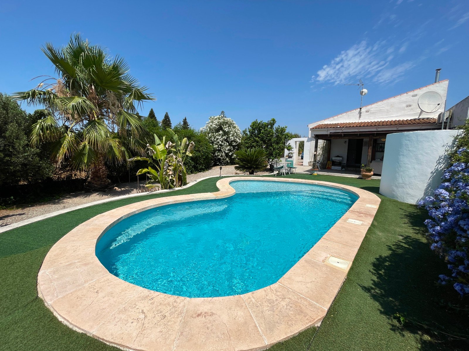 532135_6941280615986