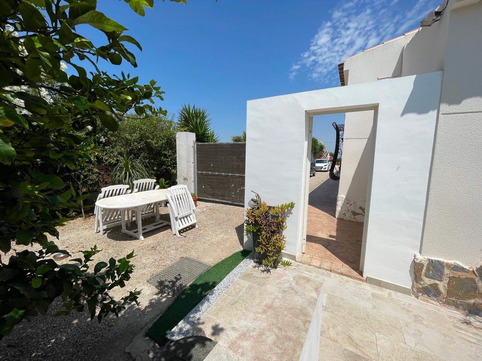 532160_694128053e121