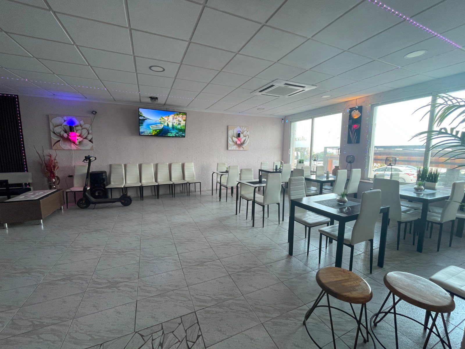 570587_694127f2d2621