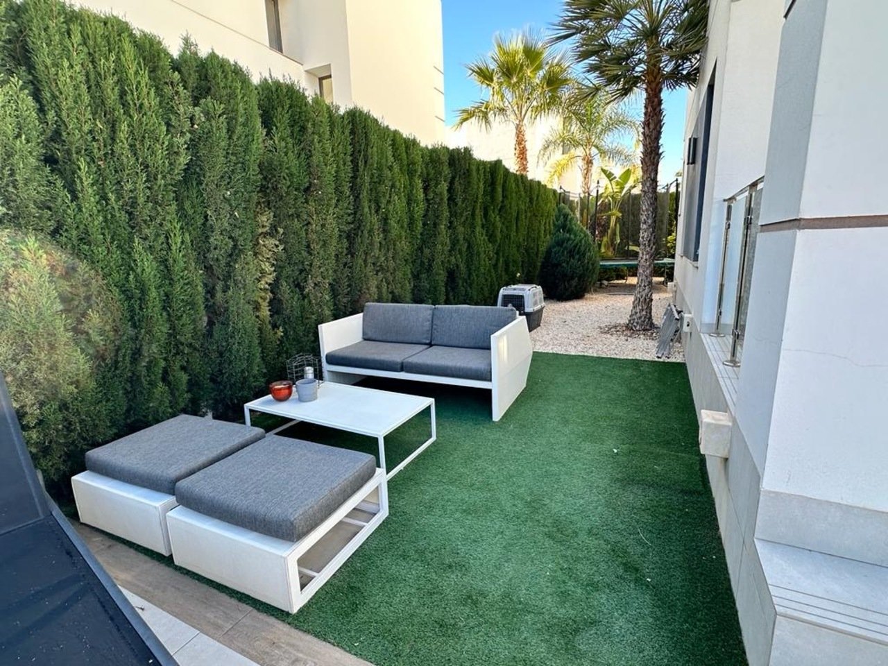 685bc4bd-31c2-4daf-9382-17a4b4525692_xlarge