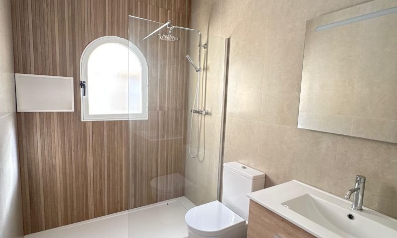 9127d12d-dc4b30de-58db-4a54-96c9-c61a948a7b81