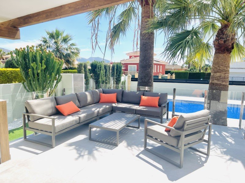 ID224a8501-0000-0500-0000-00001696bdf8