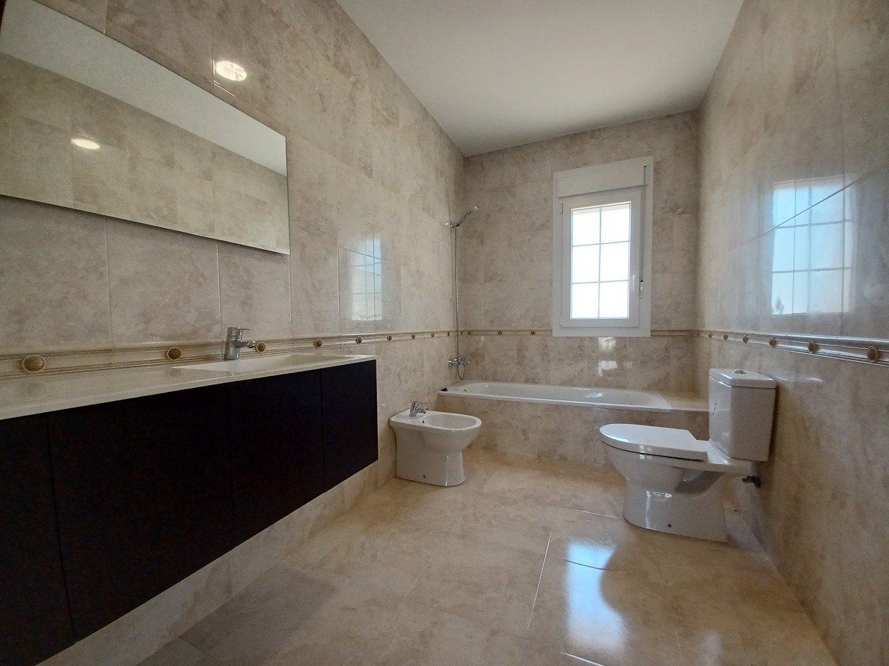 a8d5b17361f2001a4f3f_xlarge