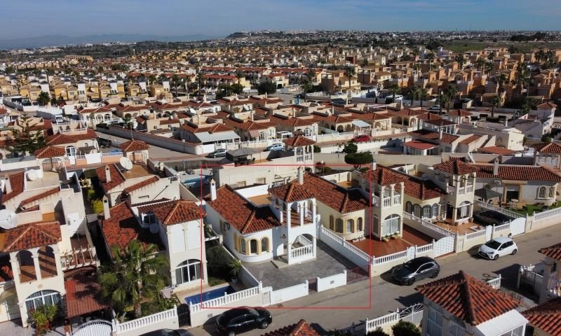 e1f38498-4cc43903-54b6-43e6-87b4-8b5f126d2720