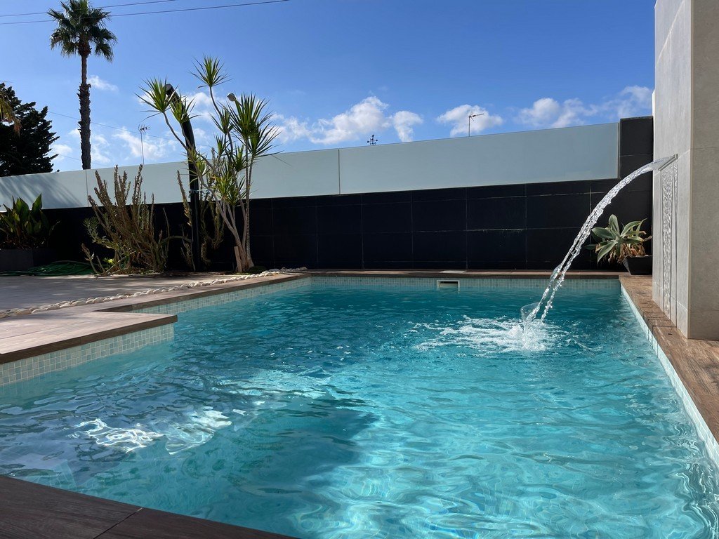 full_1389529_63080924