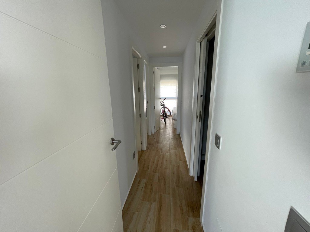 full_1389529_63080944