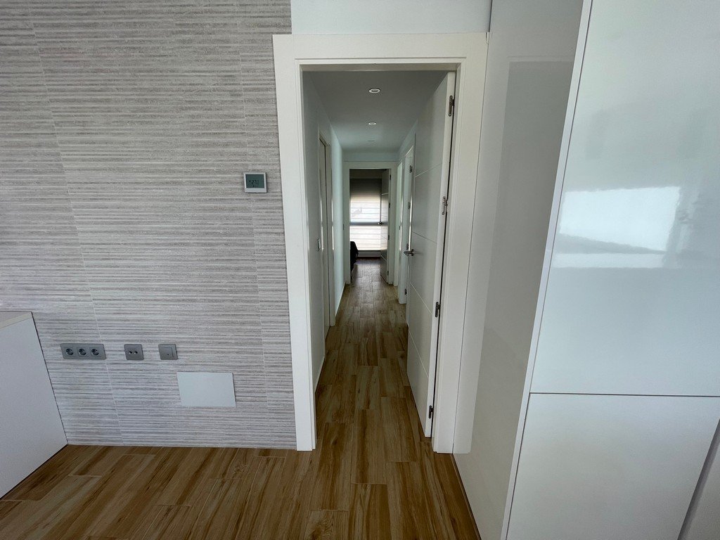 full_1389529_63080956