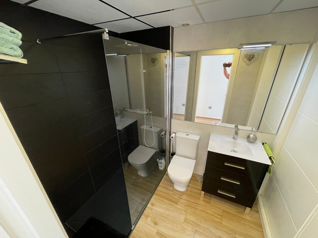 full_1389529_63080958