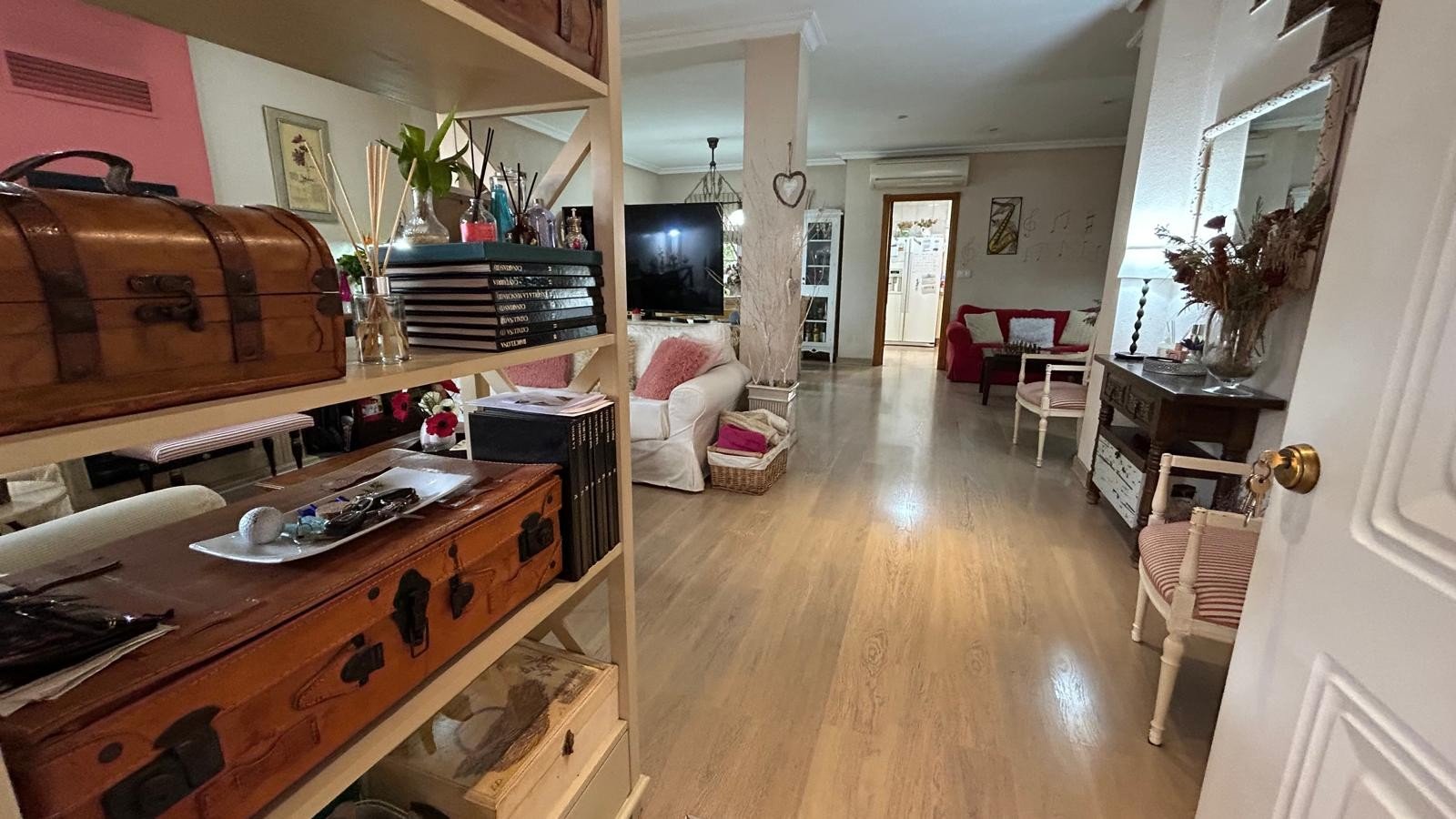 o_1ikk7pgjft0jgq11ij1mee1pvv2e