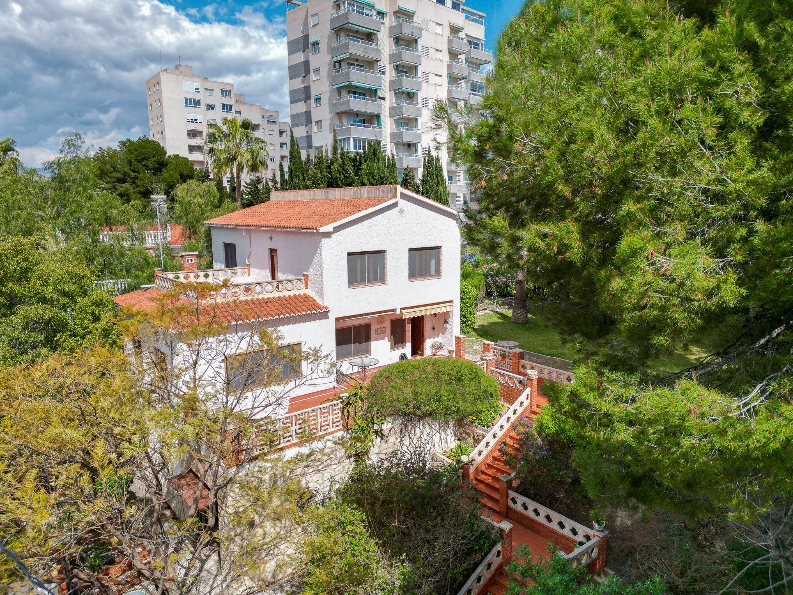 o_1in9dfsm363132oh0dm9b1dd31g