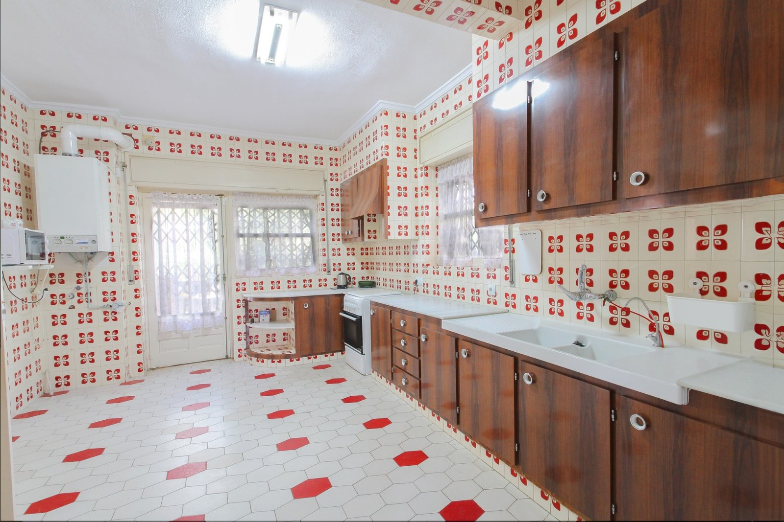 o_1inc1a8elsios7l1sn79ct1vpd3o