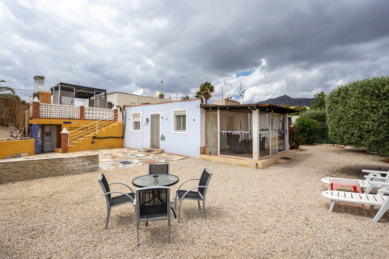 o_1iqvdi5om169i1dc01tbs1l9eg7i2l