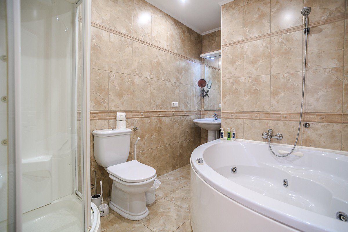 o_1j1qh7q0aq3n115qitpobd1cg736