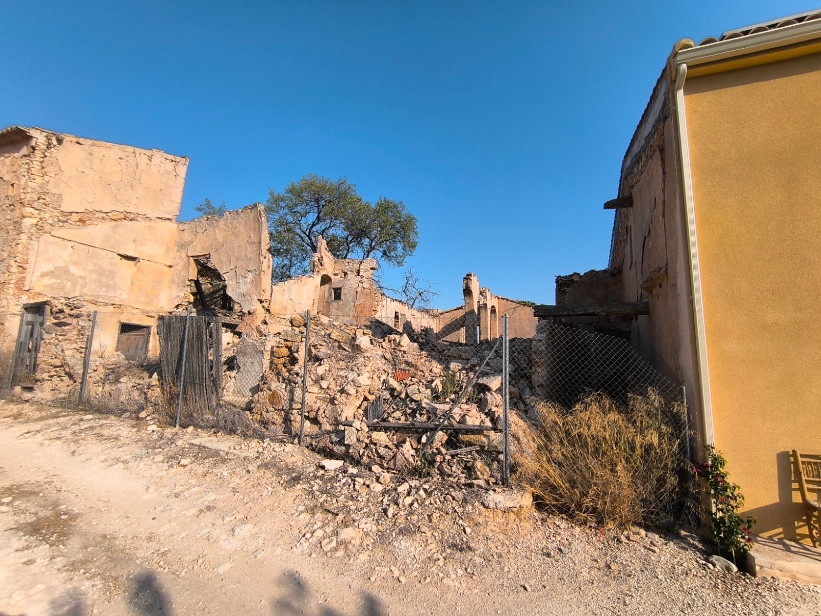 o_1j2k3dmc7tplnfv9ss18scqj331