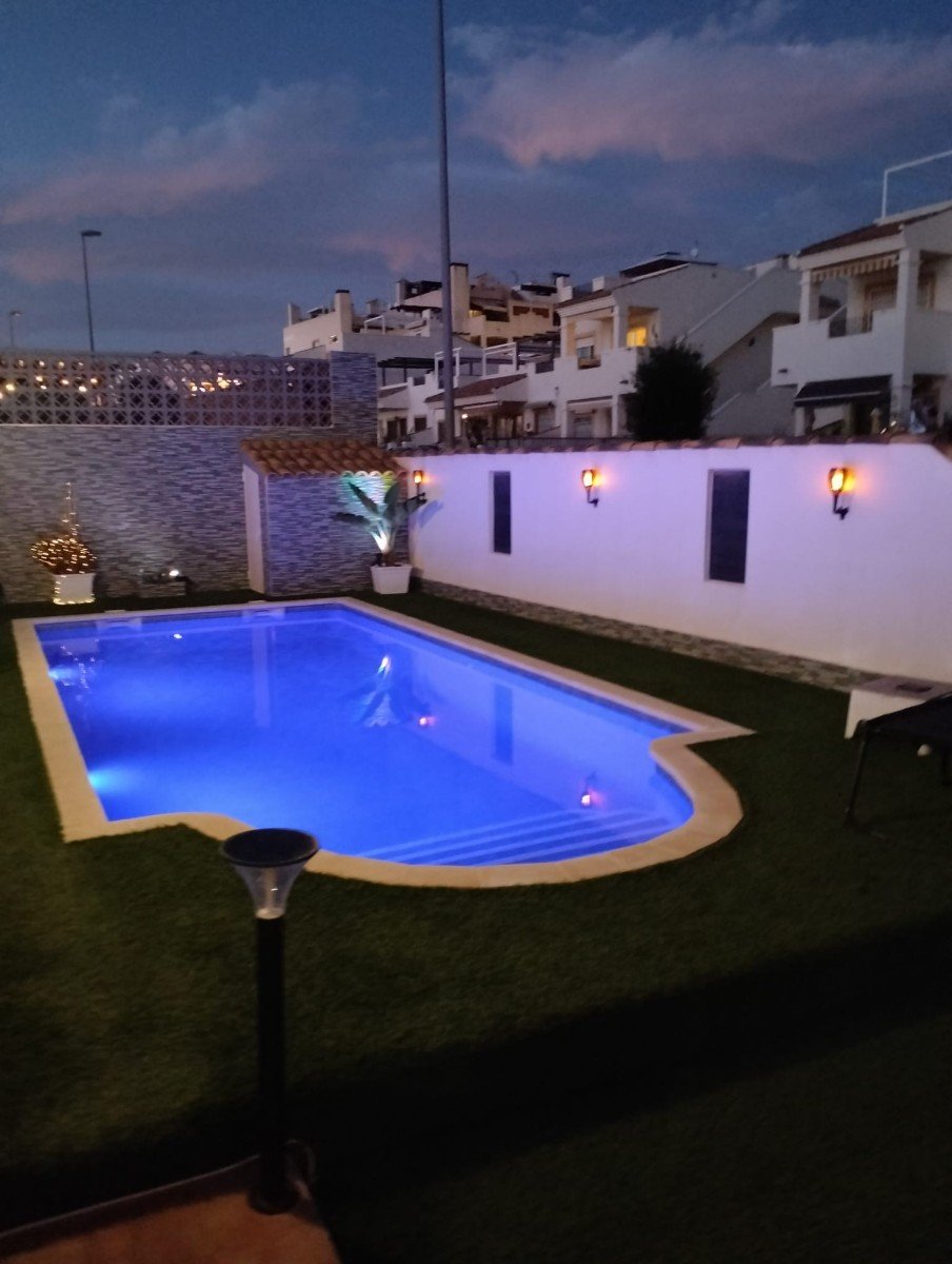 o_1j715qjor15pqsk21iv81nmscp71l