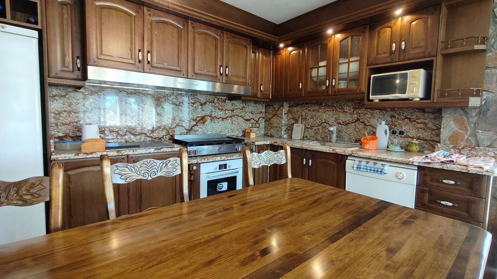 o_1j8l87ggslk41pbb1oc417nitkk6m