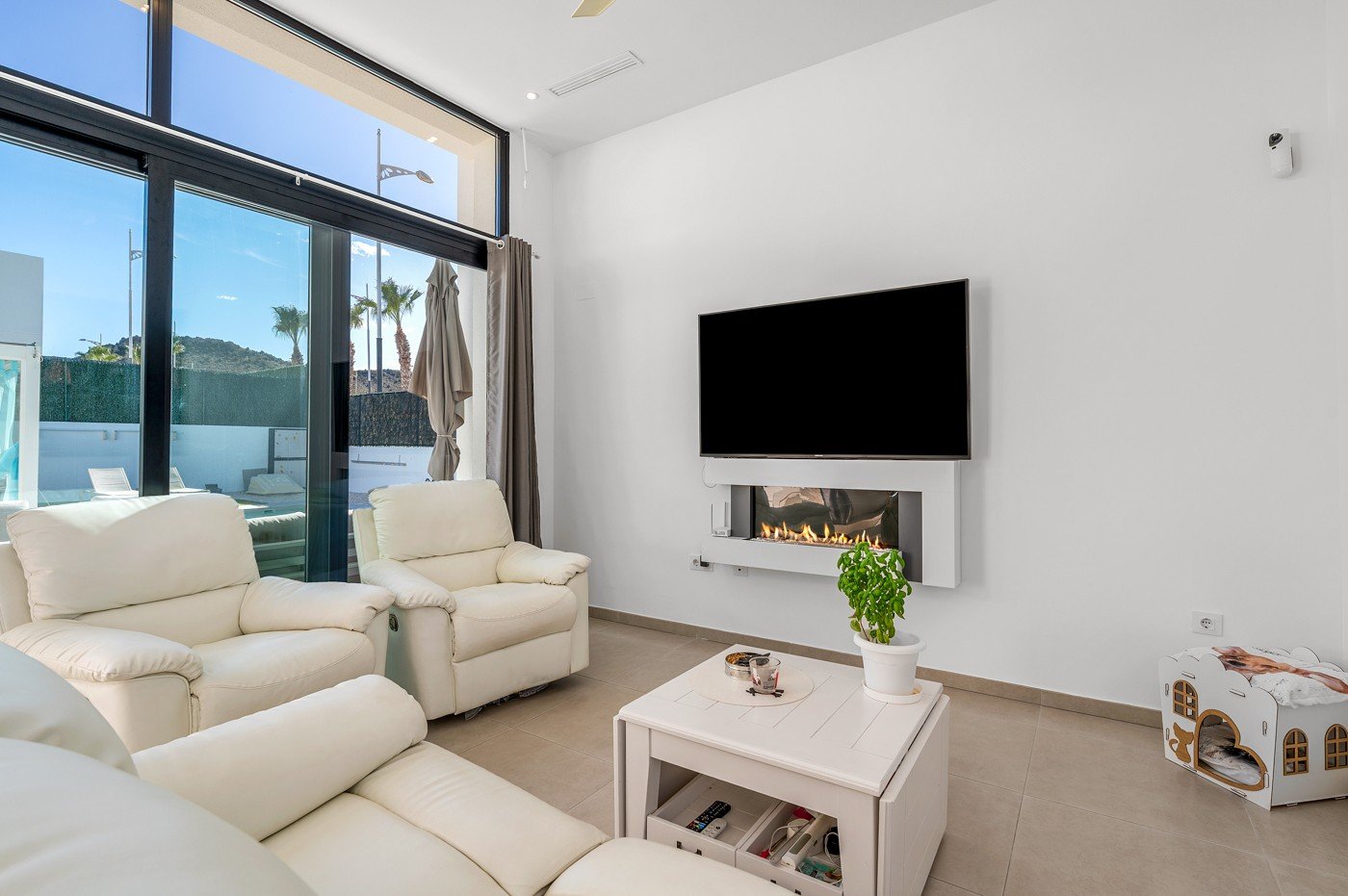 o_1j9pc6lvk1sedhu216mqhoo6133d