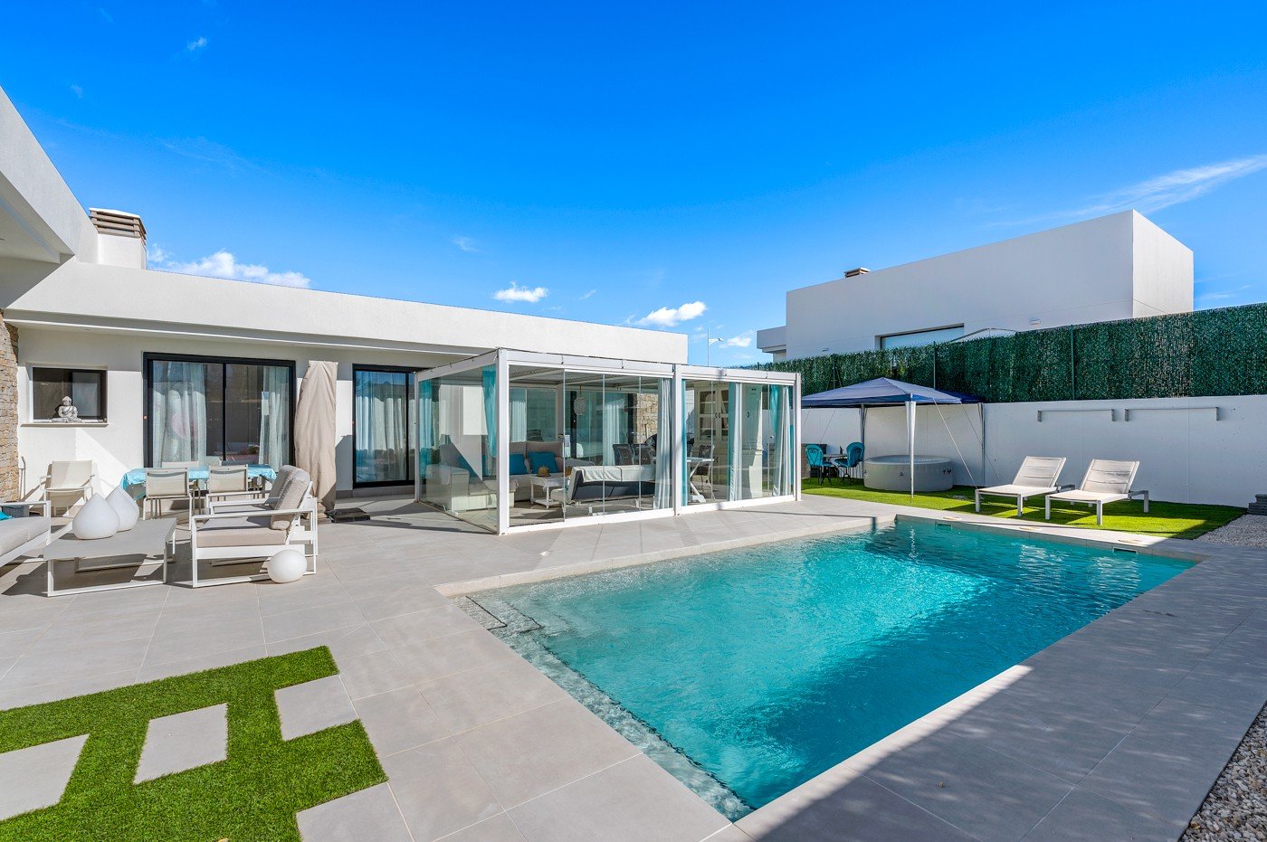 o_1j9pc6lvkoimuhr19lc16ru1cm52v