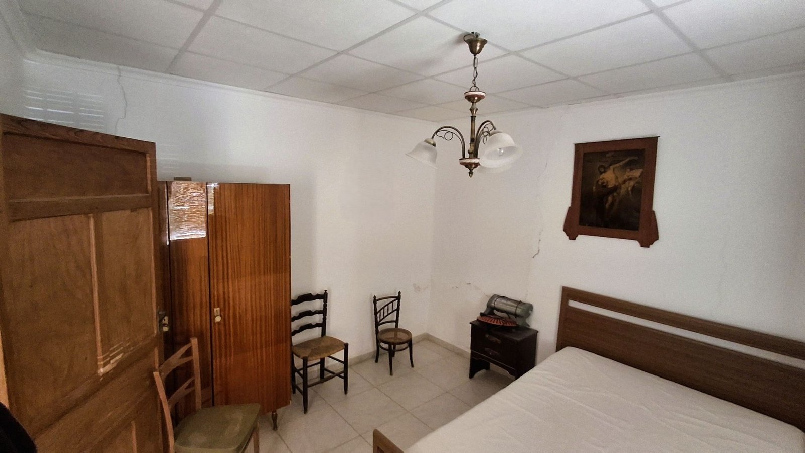 o_1ja4m9g2910qk17mg1lss1um8np123