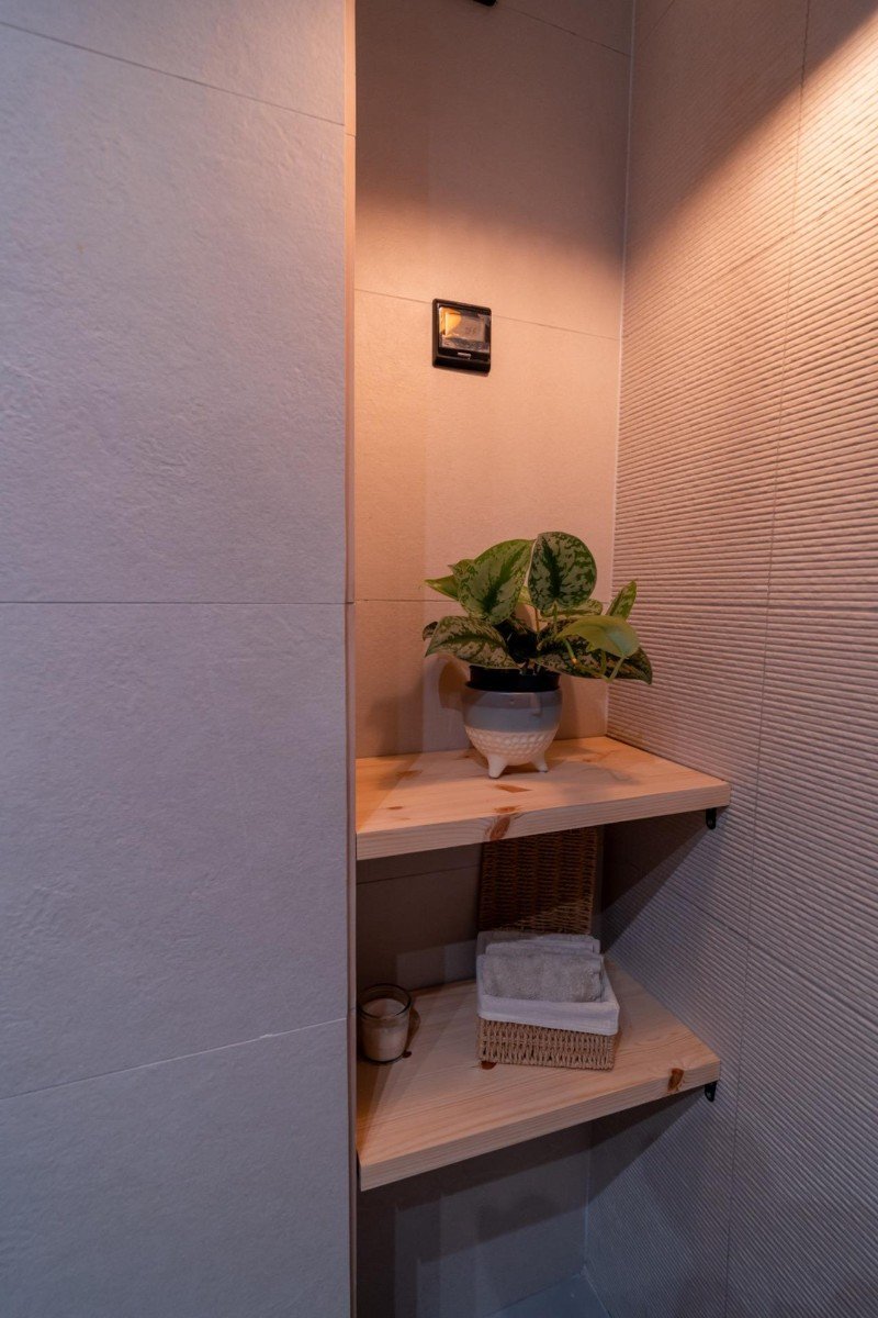 o_1jaqkb52cb501n5tnaekhf16af37